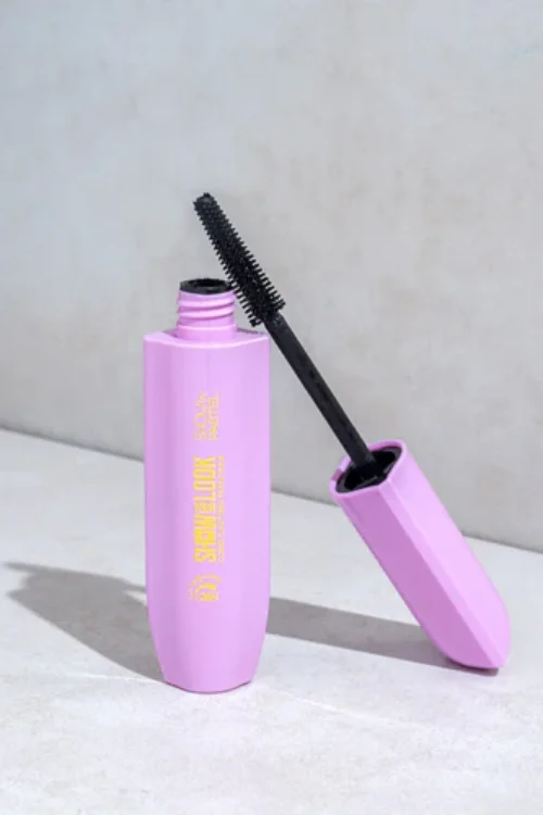 Pastel SHOW YOUR LOOK 24 H VOLUME MASCARA